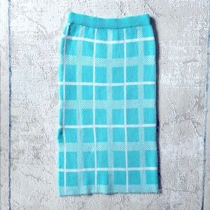 Plaid Knit Skirt in Teal and White